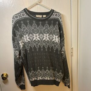 Bugle Boy Charcoal and White Crewneck Sweater